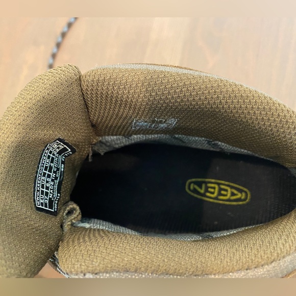 Keen Waterproof Hiking Boot - Brown - Size: 7 - Picture 9 of 11